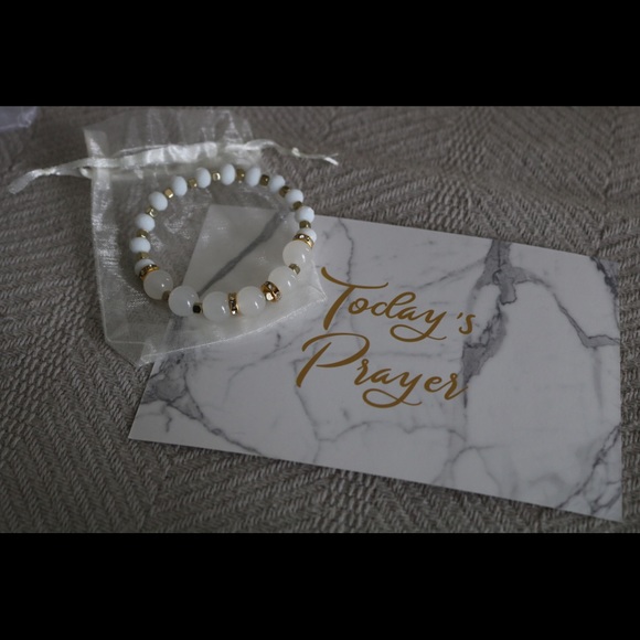 Prayer Bracelet & Card ❤️❤️ - Picture 3 of 3
